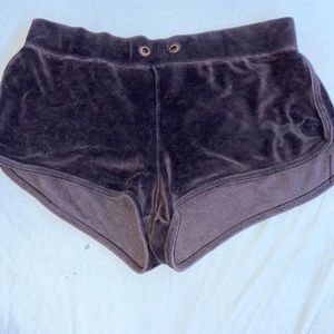 Velvet shorts